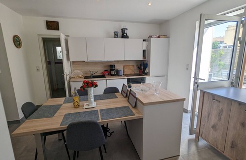 Le Grau-Du-Roi Apartment | Sol-y-Days Clau Did, Grand appartement en RDC avec terrasse