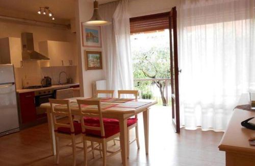 Lazise Old Town Apartment | Solaris Apartment with swimming pool