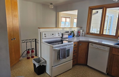 Campbellton House | Solarium overlooking city, river and mountains. Sometimes Northern lights.