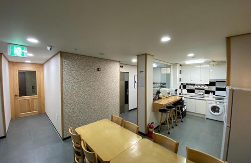 Songsan-dong Hotel | Soldongsan Stay