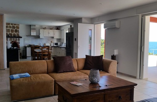 Sari-Solenzara House | Solenzara. Villa with pool 250 m from the sea (5 to 10 people)