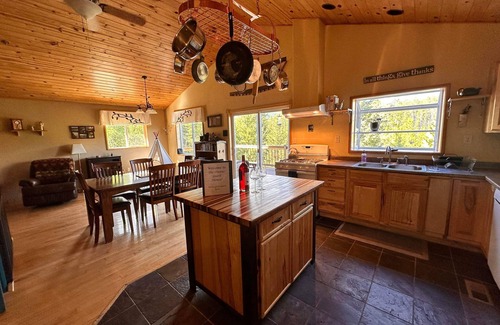 Columbia Falls Cabin | Solitude 20 minutes from Glacier National Park