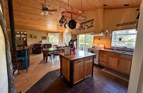 Columbia Falls Cabin | Solitude 20 minutes from Glacier National Park