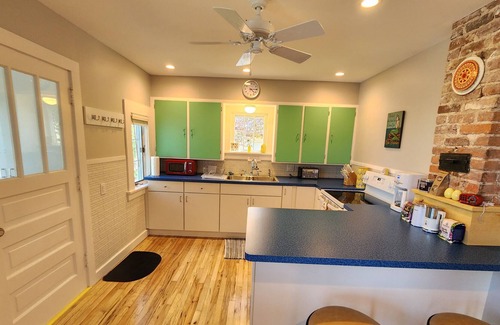 Copper Harbor House | Solstice Cottage: Newly Renovated Retreat in the Heart of Copper Harbor!