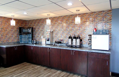 Nashville Hotel | Somatel Nashville Airport Hotel