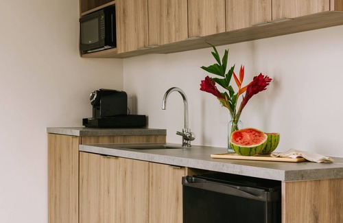 Hillsboro Beach Apartment | Sonder The Hillsboro | King Suite+ w/Ocean View