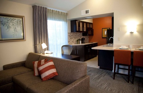 San Bruno Hotel | Sonesta ES Suites San Francisco Airport San Bruno