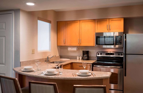 South Scottsdale Hotel | Sonesta ES Suites Scottsdale Paradise Valley