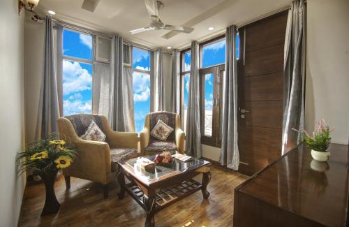 Okhla Hotel | SONESTA LUXURY APARTMENT