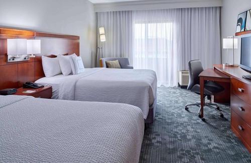 Indianapolis Hotel | Sonesta Select Indianapolis Carmel