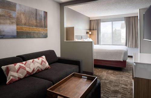 Renton Hotel | Sonesta Select Seattle Renton Suites
