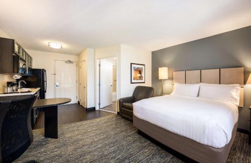 North Mountain Hotel | Sonesta Simply Suites Phoenix Glendale