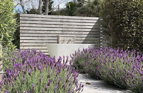 Leigh Cottage | Songbird Cottage - a luxury dog friendly hideaway