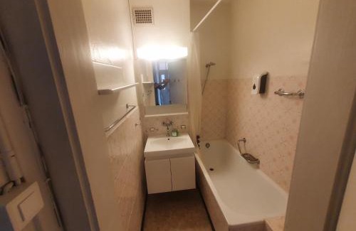 Oerlikon House | Sonnegg Guest Rooms Inh M Bisegger
