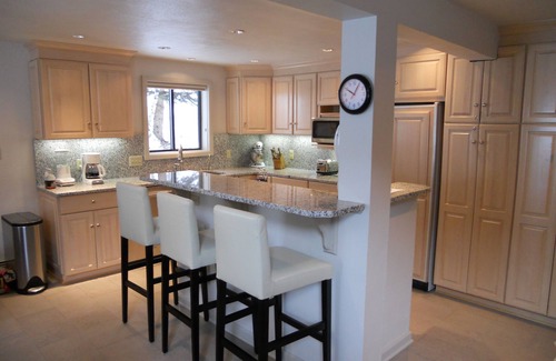 Snowmass Village Condo | Sonnenblick 6: Ski In, Pool, Hot Tub, In the Heart of Snowmass, No Car Needed