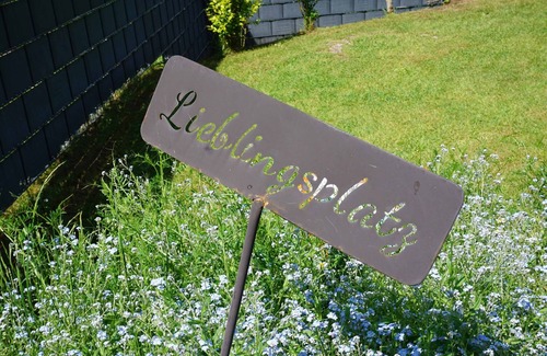 Heuchelhof Apartment | Sonnige Ferienwohnung für bis zu 4 Personen Direkt in der Natur
