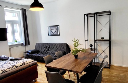 Favoriten Apartment | Sonniges Apartment mit Balkon