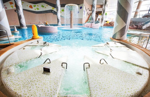 Irun-myeon Hotel | Sono Calm Geoje