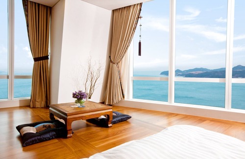 Chongp'o Hotel | Sono Calm Yeosu