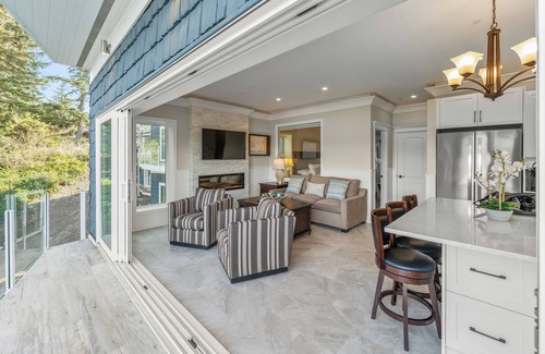 Sooke Condo | SookePoint Ocean Cottage Resort