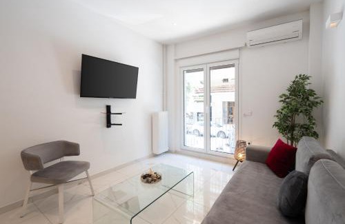 Pangrati Apartment | Sophisticated Modern Apt in Athens center
