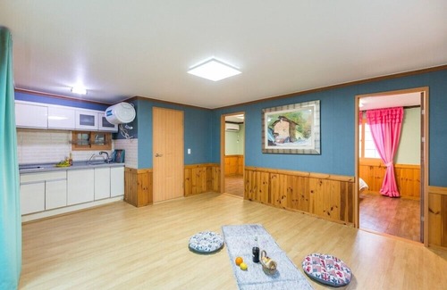 Yeongdeok House | Sora Pension