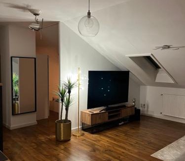 Ebersberg District Apartment | Sorglos in Poing - Messe ICM München, Airport, Therme Erding