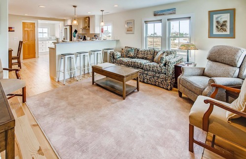 Avon House | Soundfront Dog Friendly Hatteras Home w/Hot Tub, Fenced Yard, and Water Views