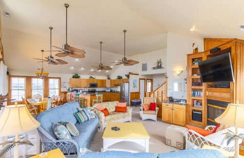 Rodanthe House | Soundfront home in Rodanthe with stunning views! Watersports enthusiast's dream!