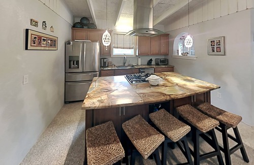 Villa Segunda House | Soundside - Stunning Gulf Views, Steps to Beach!
