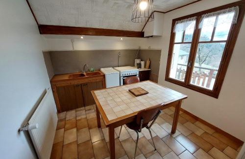 Saint-Pierre-d'Entremont Ski Chalet | Sous l'Alpette en Chartreuse