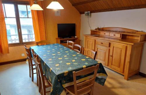 Saint-Pierre-d'Entremont Ski Chalet | Sous l'Alpette en Chartreuse