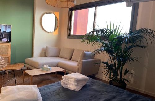 Saint-Tropez City Centre Apartment | sous les toits de st tropez