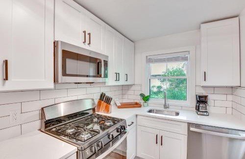 Near Northwest House | South Bend Stay Close to Notre Dame!