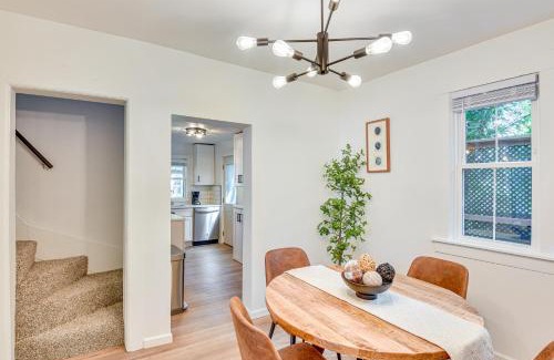 Near Northwest House | South Bend Stay Close to Notre Dame!