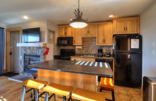 Rangeley Condo | South Branch Condo 21-1 - ground level ski-in/out on Saddleback