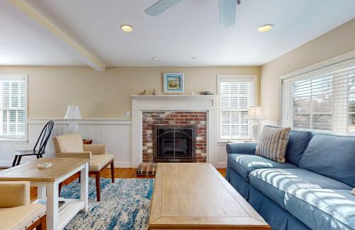 South Chatham House | South Chatham Sunshine