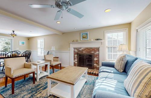 South Chatham House | South Chatham Sunshine