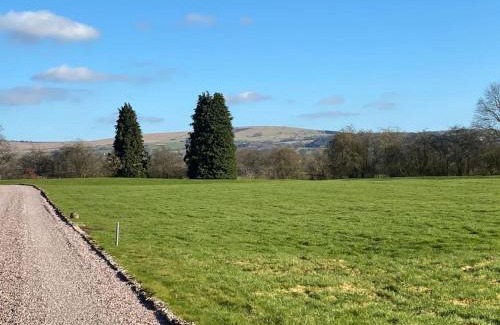 Macclesfield House | South Cottage - Garden, Views, Parking, Dogs, Cheshire, Walks, Family