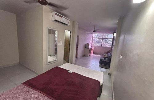 Delhi Apartment | South Delhi Studio