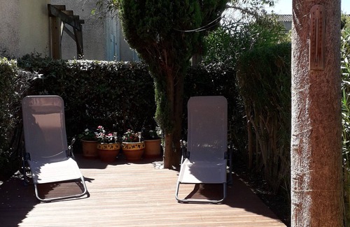 Aigues-Mortes Villa | South of France new 2 bed Villa on private residence. Plus a small annex bedroom