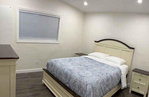 Lincoln Acres House | South SD Home away from Home