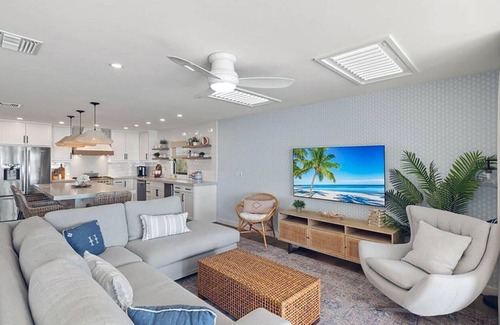 Captiva House | South Seas Beach House 33 - Your Captiva Island Retreat Awaits