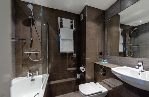 Redditch Hotel | Southcrest Manor Hotel, BW Signature Collection