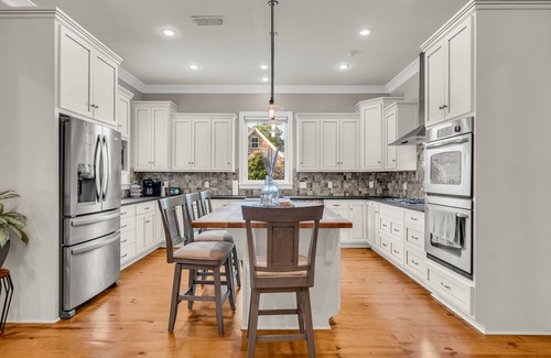 Starkville House | Southern Laurel House | 5BR Game-Day Retreat Near MSU