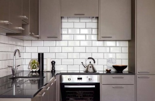 Exeter Apartment | Southernhay Court - by STAYTOR