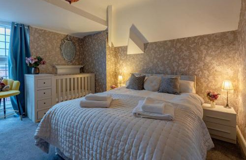 Southport House | Southport Rabbit Retreat