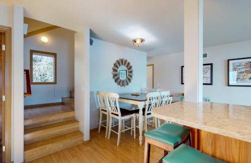 Manson House | Southshore Water Fun