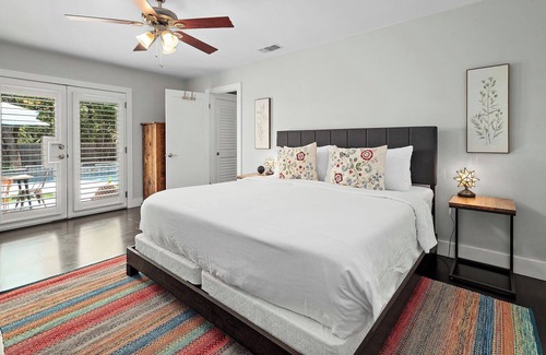 Travis Country House | Southwest Austin Home + Pool - Sage!