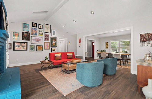 Travis Country House | Southwest Austin Home + Pool - Sage!